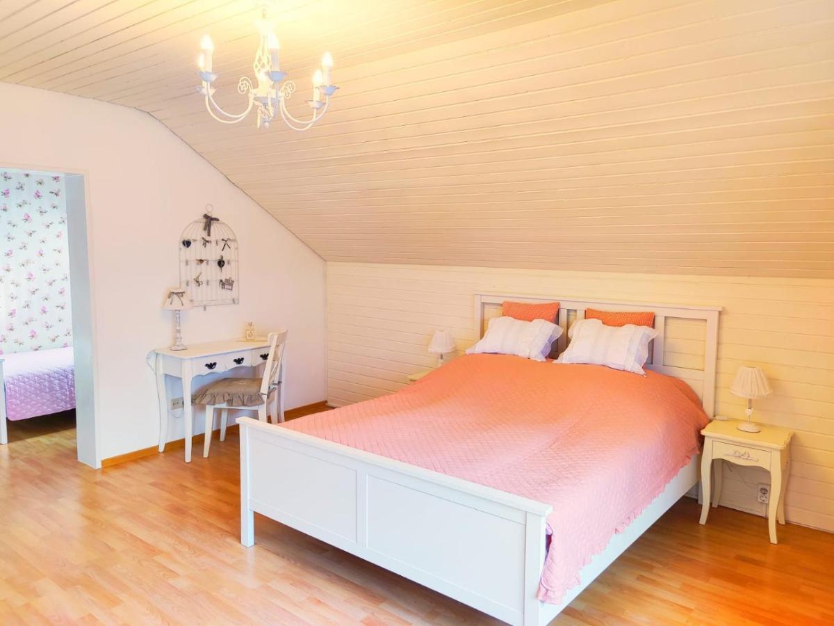 Romantic Style Apartment Titisee Exterior photo