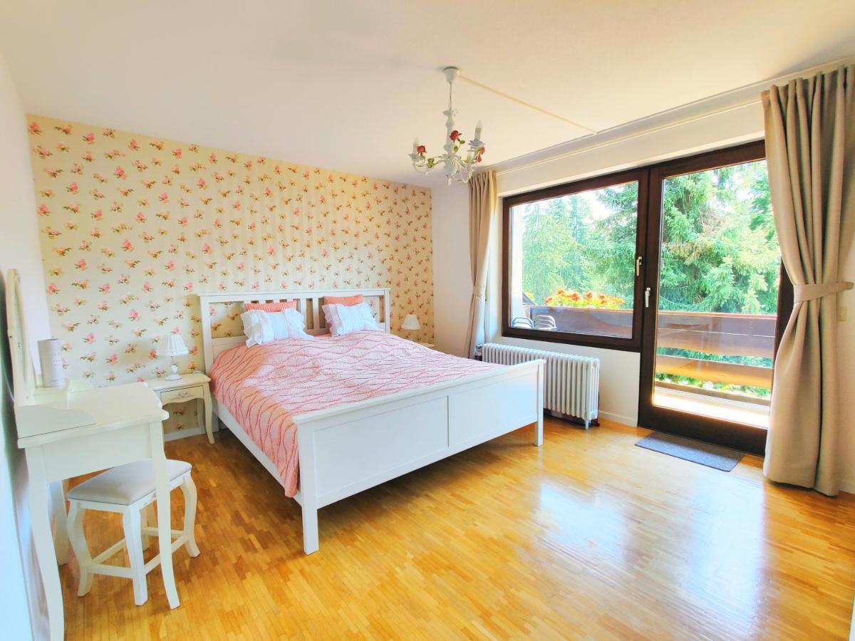 Romantic Style Apartment Titisee Exterior photo